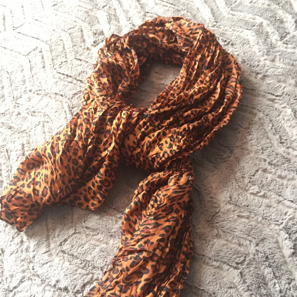 Leopard Scarf